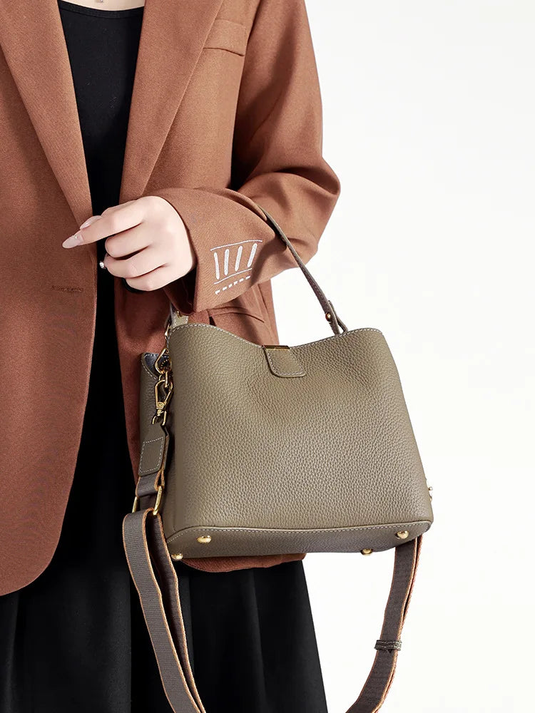 S80dc97ca480d445f9cf7e2828f40e75cV